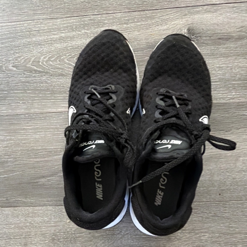 Nike Renew Ride 3 DC8184-001 Men's Black White Athletic Sneakers